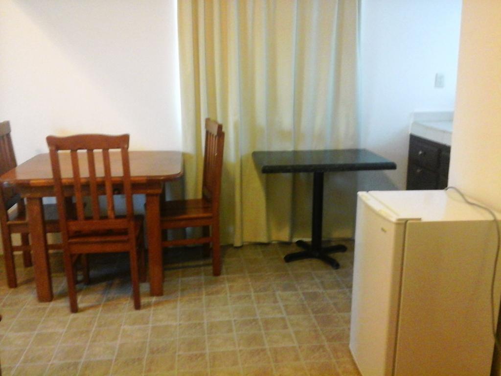 Whale Hill Aparthotel Puerto Peñasco Kamer foto
